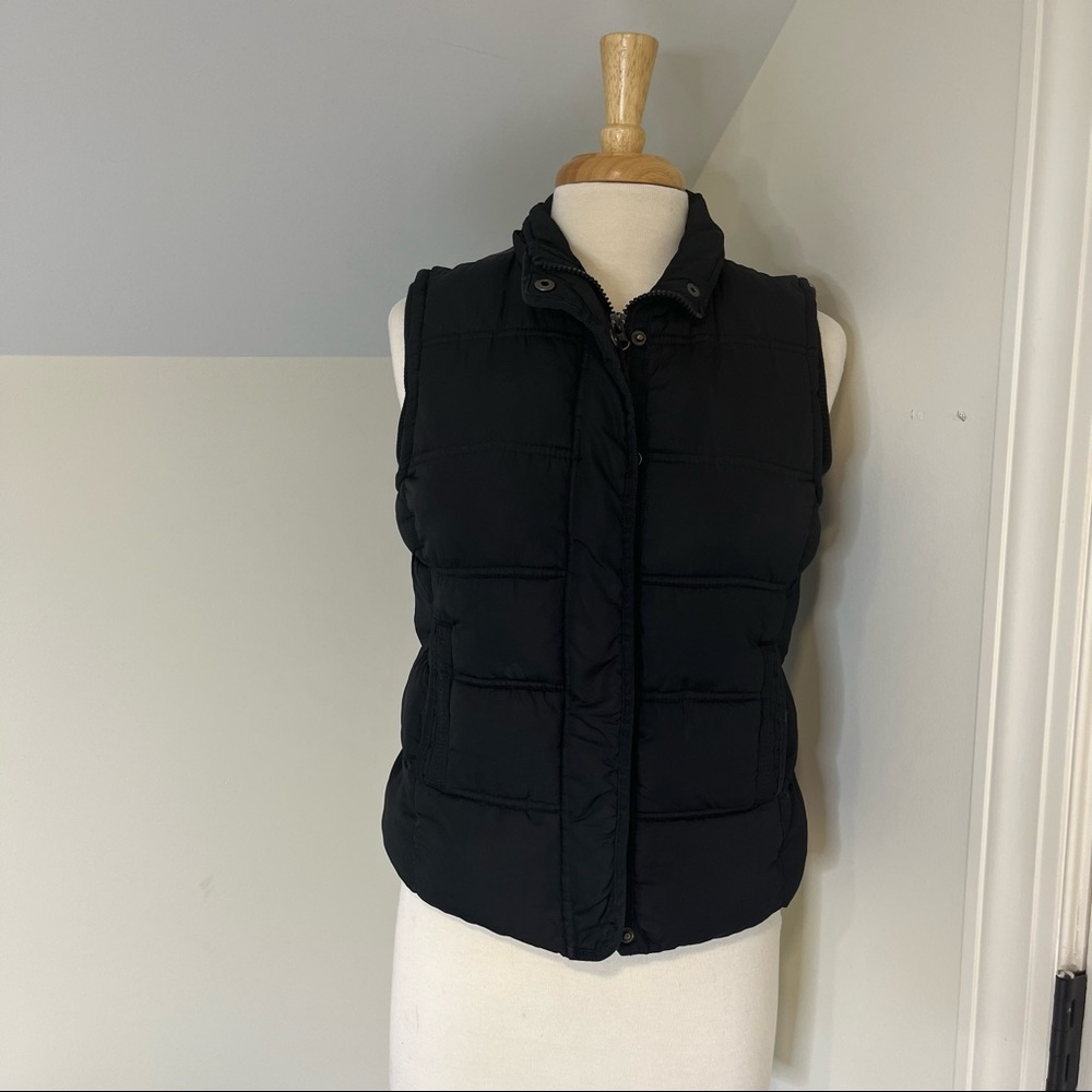 Y2k Black Puffer Vest
